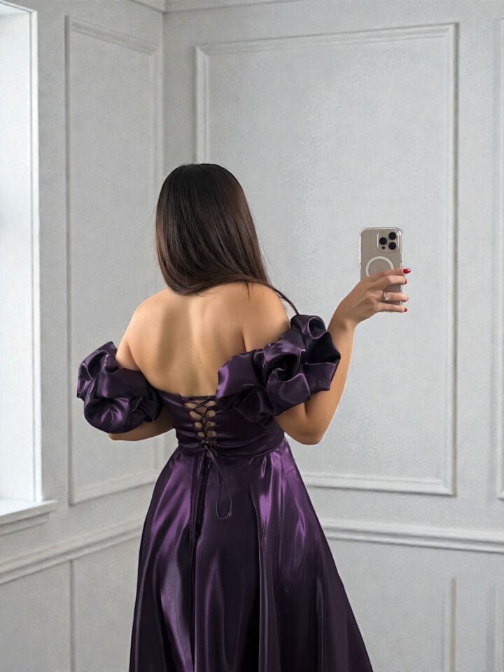 Nora Balon Kollu Parlak Saten Yırtmaçlı Mor Abiye Elbise