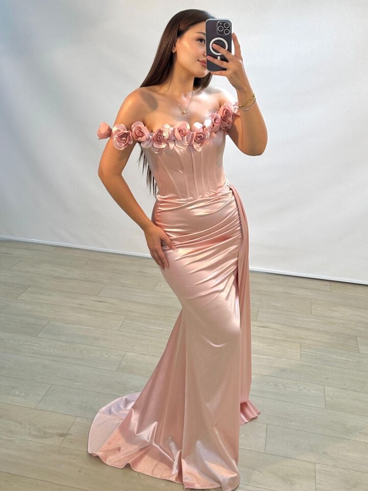 Daisy Çiçek Detaylı Saten Korseli Pudra Pembe Balık Model Abiye Elbise 36