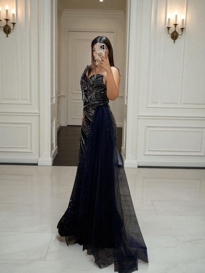 Sortie Tasarım Boncuk Ve Payet İşlemeli Lacivert Balık Elbise 44