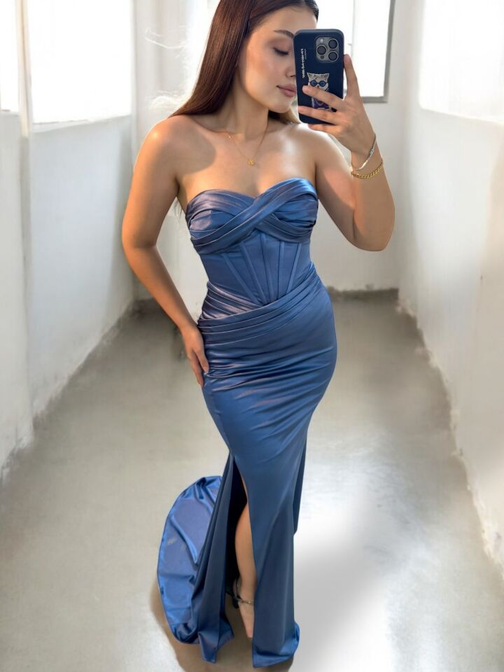 Aura Korseli Balık Model Saten Straplez İndigo Renk Abiye Elbise