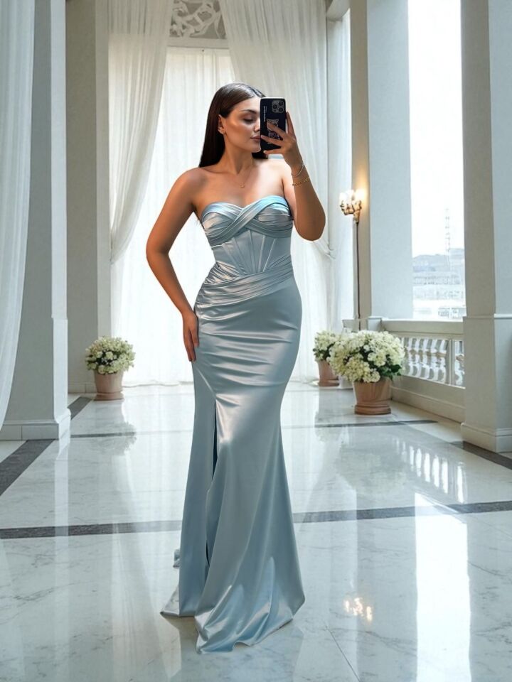Aura Korseli Balık Model Saten Straplez Bebe Mavisi Renk Abiye Elbise