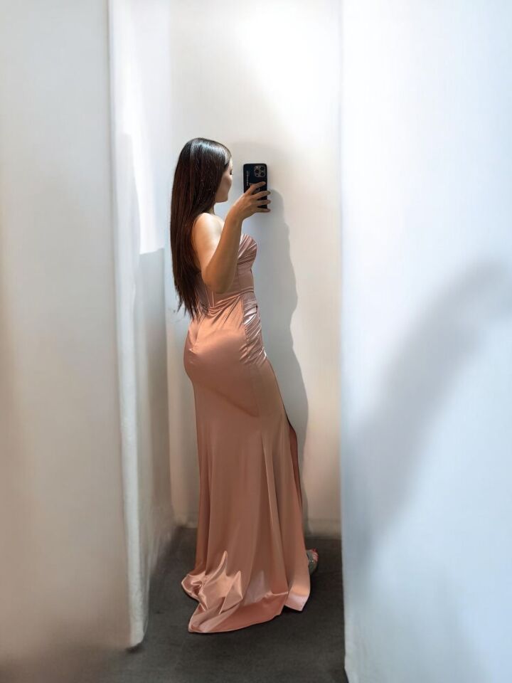 Aura Korseli Balık Model Saten Straplez Pudra Pembe Renk Abiye Elbise