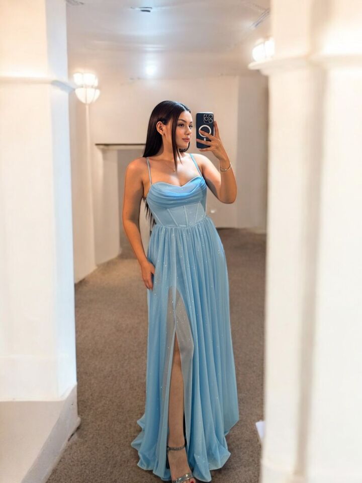 Elsa Simli Tülden Korse Detaylı Bebe Mavisi Abiye Elbise