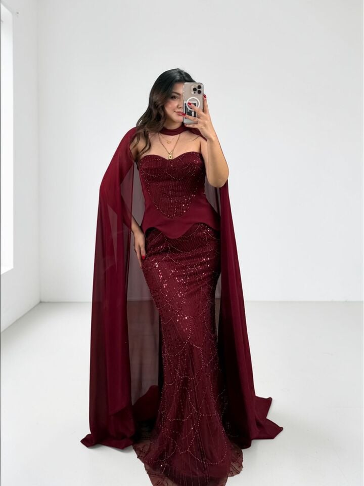 Milas Pelerinli Korse Ve İşleme Detaylı Balık Kesim Bordo Abiye Elbise 40