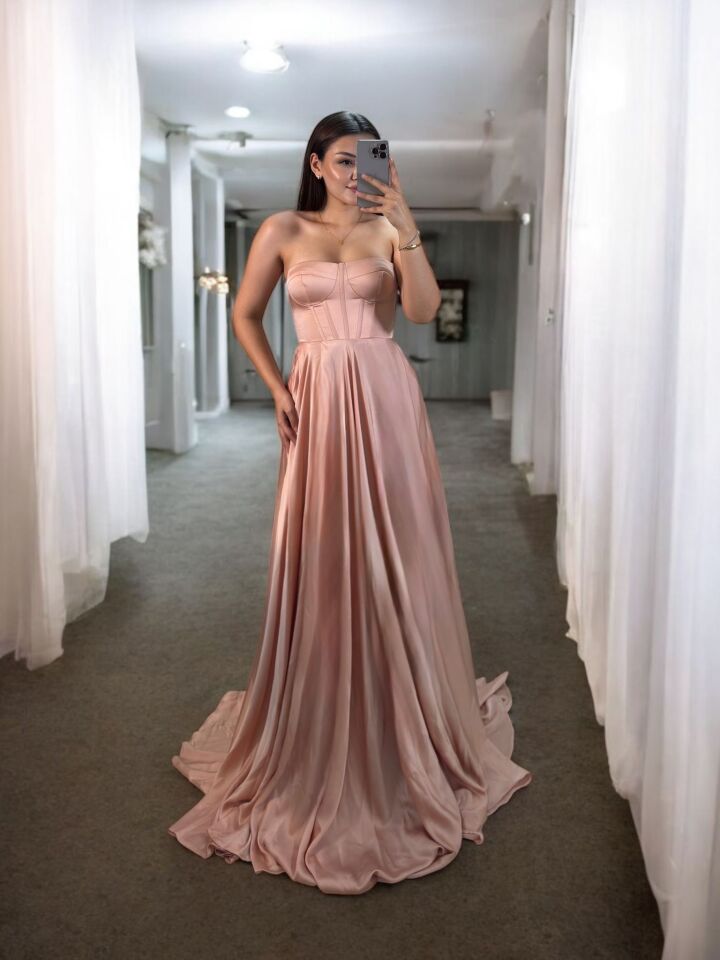 Zaris İnce Saten Korse Ve Yırtmaç Detaylı Pudra Pembesi Abiye Elbise 40