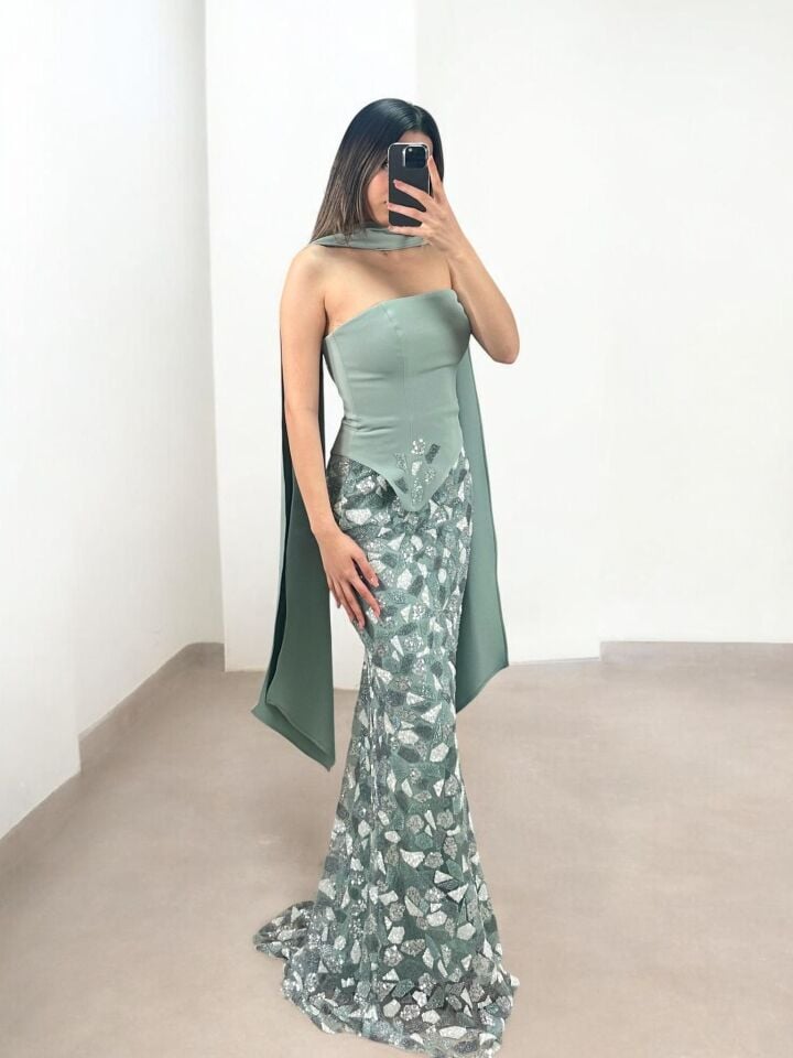 Lavin Fularlı Straplez Korseli Mint Renk Boncuk İşlemeli Balık Kesim Abiye Elbise 40