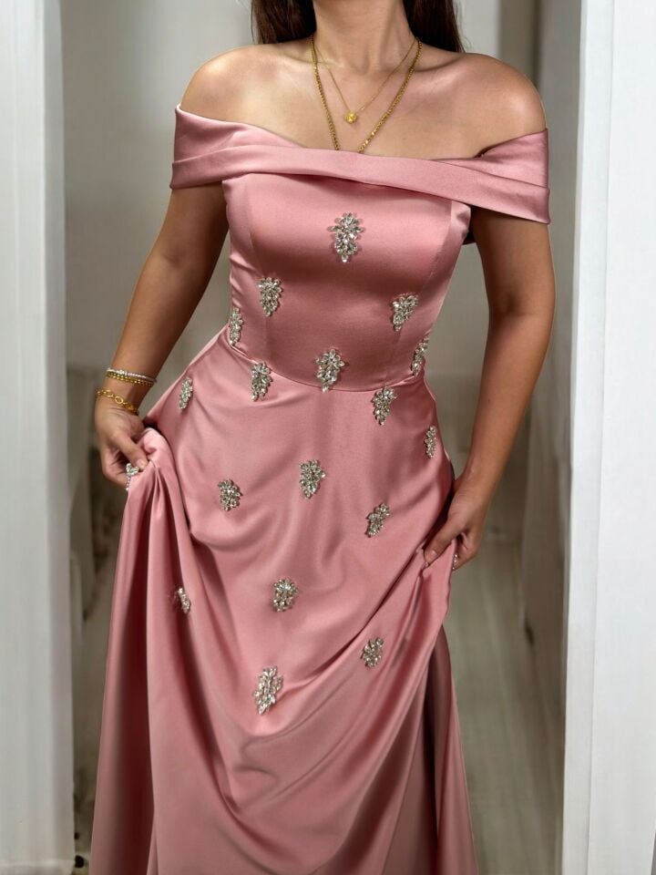 Madonna Zirkon Taşlı Saten Pembe Renk Abiye Elbise 36