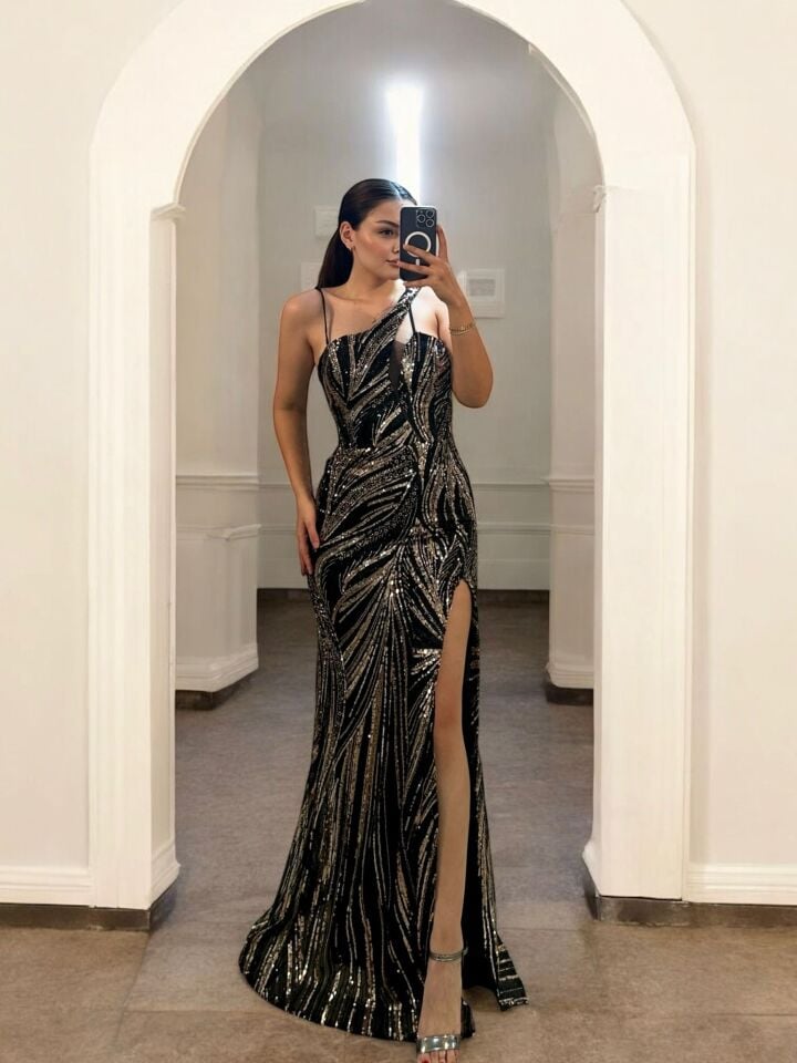 Vega Boncuk Ve Taş İşlemeli Balık Yırtmaçlı Siyah Abiye Elbise 38