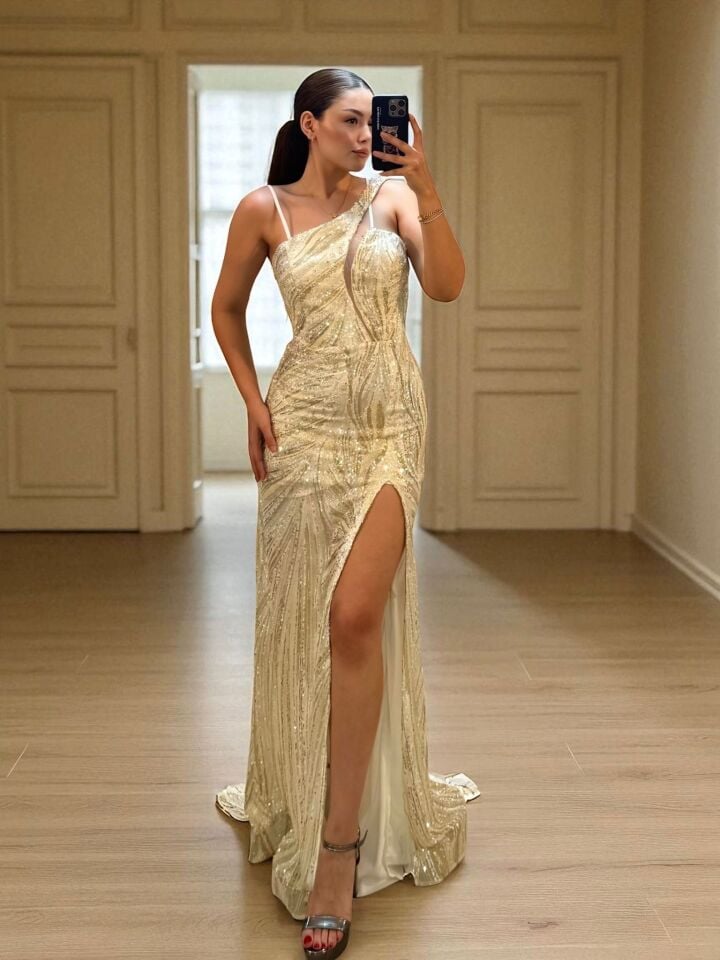 Vega Boncuk Ve Taş İşlemeli Balık Yırtmaçlı Ekru Abiye Elbise 42