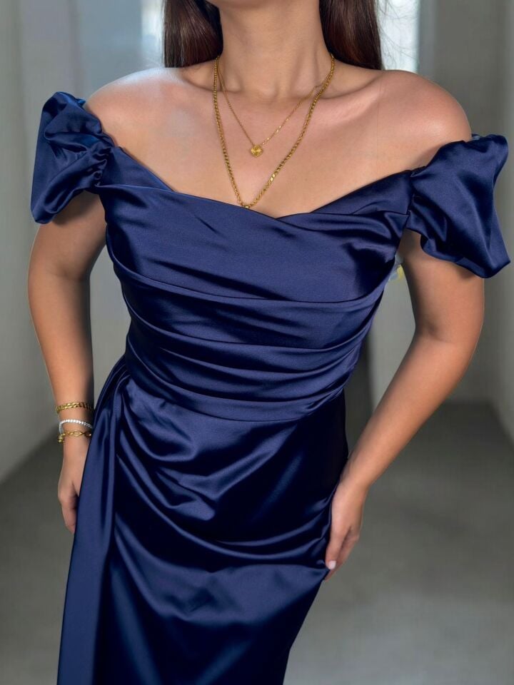 Venis Balon Düşük Kollu Gizli Yırtmaçlı Saten Lacivert Abiye Elbise 40