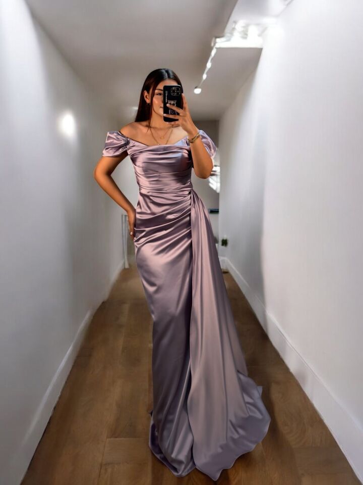 Venis Balon Düşük Kollu Gizli Yırtmaçlı Saten Lila Abiye Elbise 36