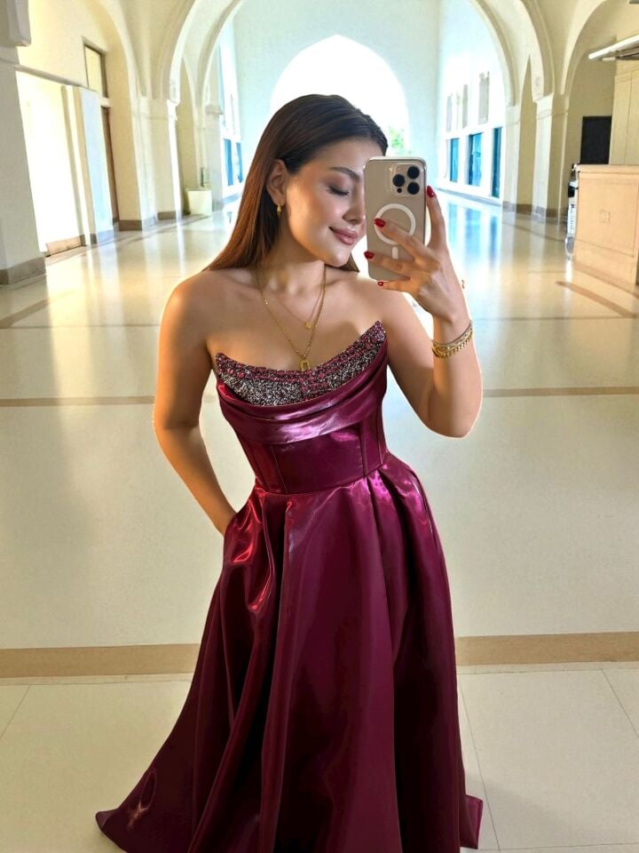 Rozel Göğsü Taşlı Parlak Saten Cepli Bordo Abiye Elbise 40