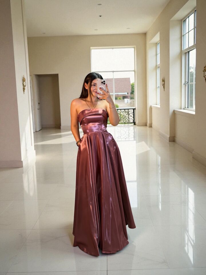 Stella Hologram Saten Straplez Gül Kurusu Renk Abiye Elbise 38