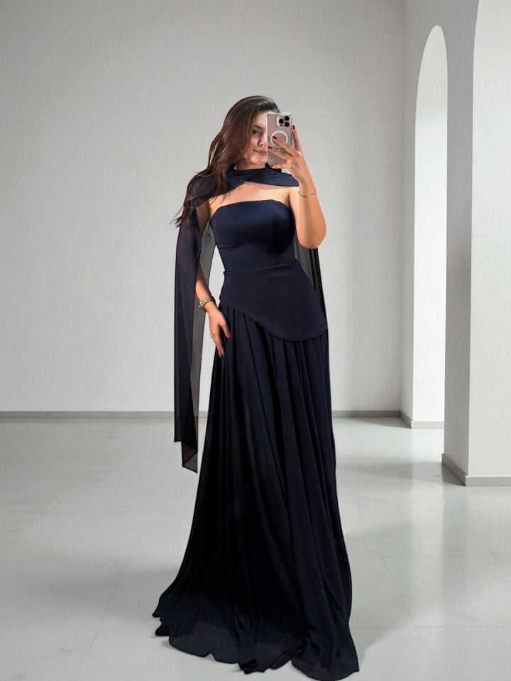 Oriva Korseli Şifon Fular Detaylı Lacivert Abiye Elbise 42