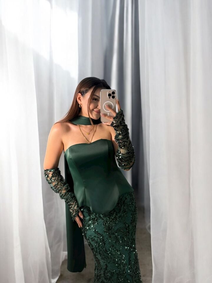 İrina Fular Ve Eldiven Detaylı Dantel Üzeri Payet İşlemeli Korseli Yeşil Abiye Elbise 40
