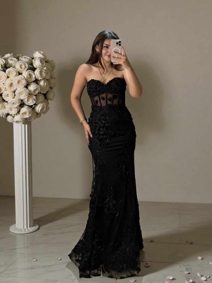 Flora Üç Boyutlu Çiçek İşlemeli Balık Kesim Siyah Abiye Elbise 36