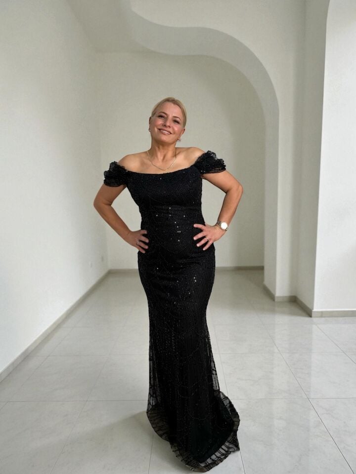 Modest Boncuk Ve Payet İşlemeli Prenses Kollu Siyah Rengi Abiye Elbise 48